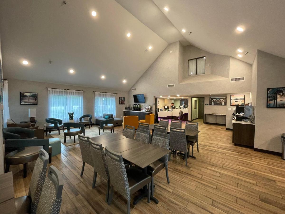 Best Western Fishkill Inn & Suites מראה חיצוני תמונה