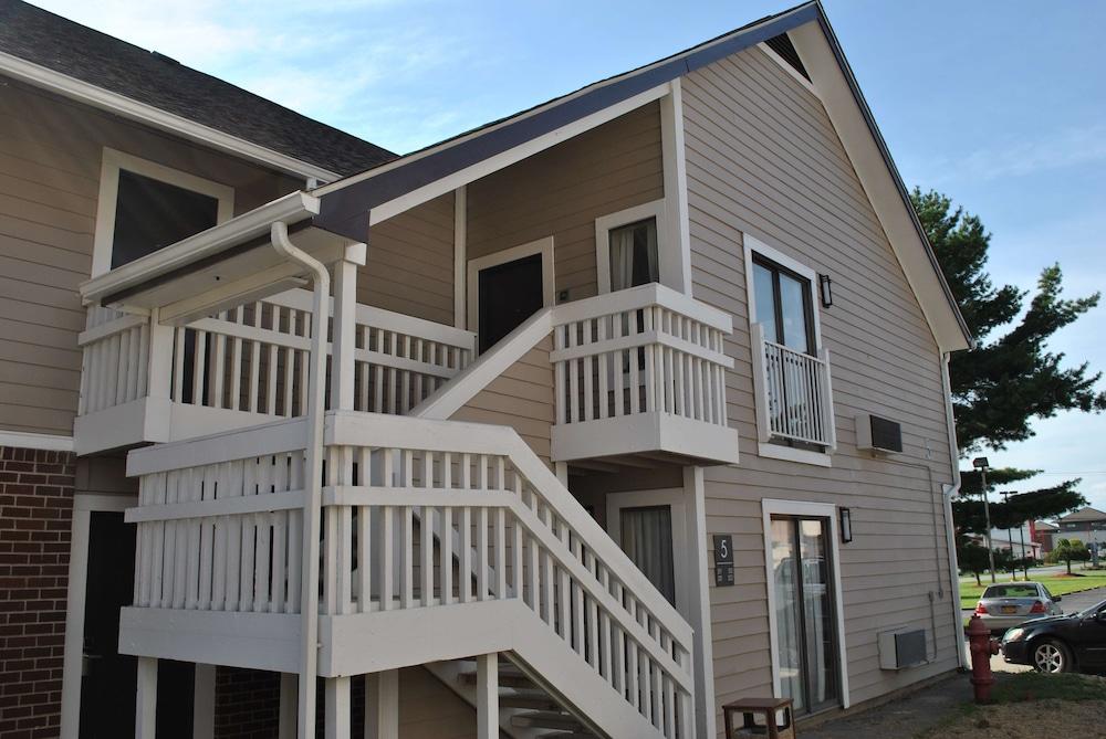 Best Western Fishkill Inn & Suites מראה חיצוני תמונה